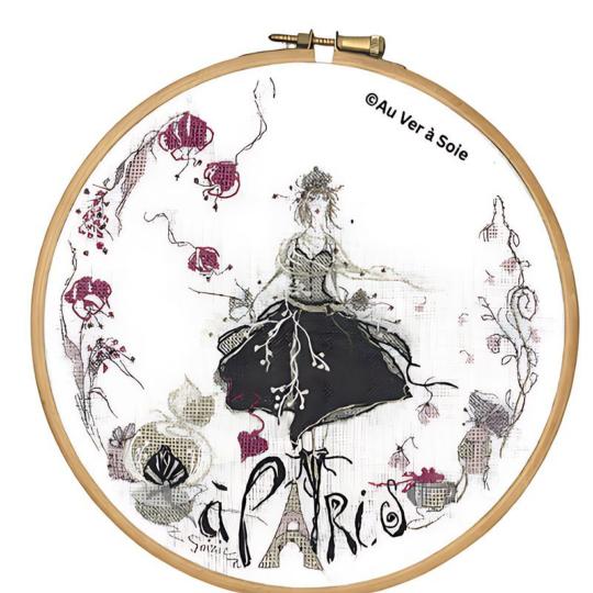 Le Parfum, une invitation au voyage... àParis - Kit broderie Soizic