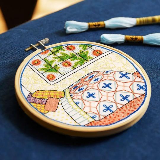 Chambre Cozy  - Kit broderie DMC & Karin Fast