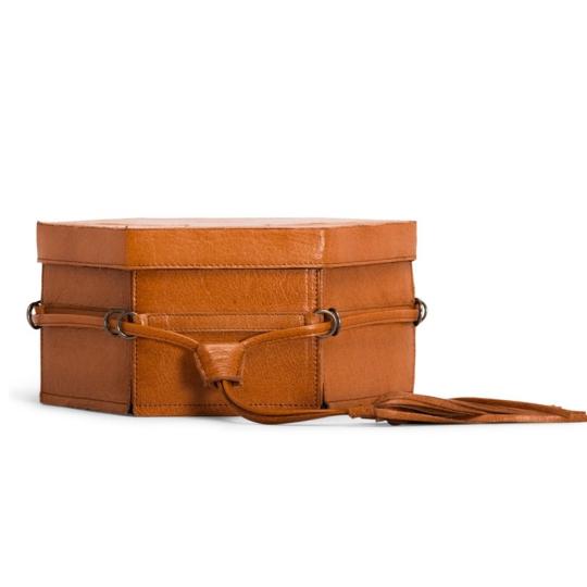 Boîte de rangement • Broderie • Évita Whisky • MUUD
