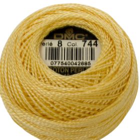 Bobine Fil Coton perlé DMC n°8 - 744 Jaune Pamplemousse