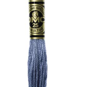 Fil à broder mouliné DMC coloris 931 Bleu gris