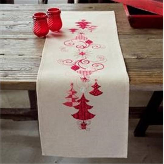 Décorations de Noël rouges - Chemin de table à broder - Vervaco