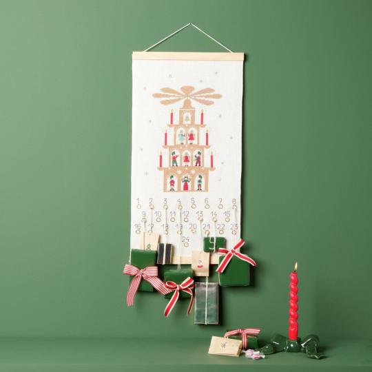 Kit de broderie Calendrier de l’Avent – Pyramide lumineuse - Rico design