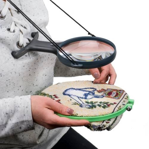 Loupe mains libres lumineuse ajustable - Carson