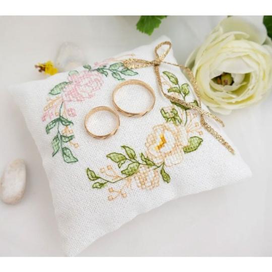 Rose de Mariage - Kit coussin à broder  - Luca-S