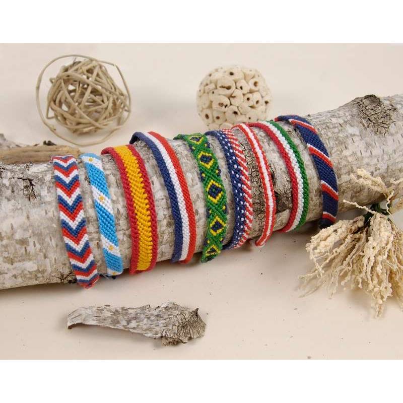 Lot de 100 échevettes de fil 8m Multicolores pour broderie Point de Croix Tricotage bracelet Lot de 100 échevettes de fil 8m Multicolores pour broderie Point de Croix Tricotage bracelet