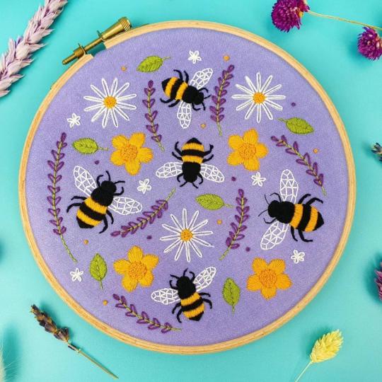 Abeilles & Lavandes - Kit broderie traditionnelle