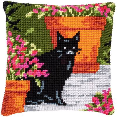 Chat entre Fleurs - Kit Coussin Gros trous - Vervaco