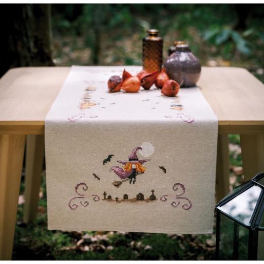 Kit chemin de table à broder Halloween 35 x 95 cm - Vervaco