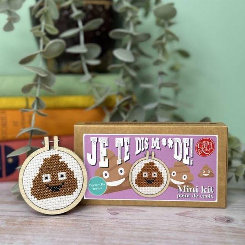Mini kit point de croix Je te dis M**de     The Crafty Kit Company