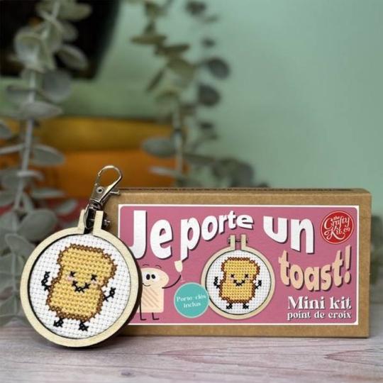 Je porte un Toast ! - Mini kit point de croix - The Crafty Kit Company