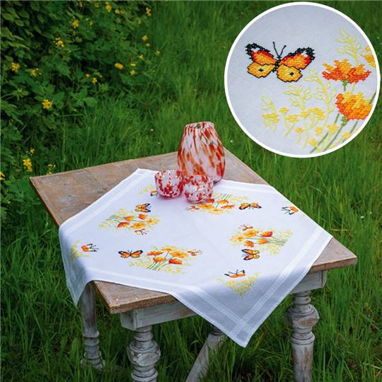 Fleurs Orange et Papillons - Nappe à broder - Vervaco