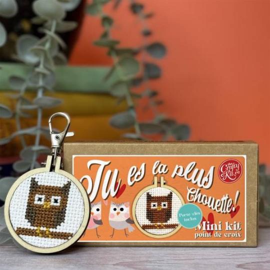 Tu es la plus Chouette - Mini kit point de croix - The Crafty Kit Company