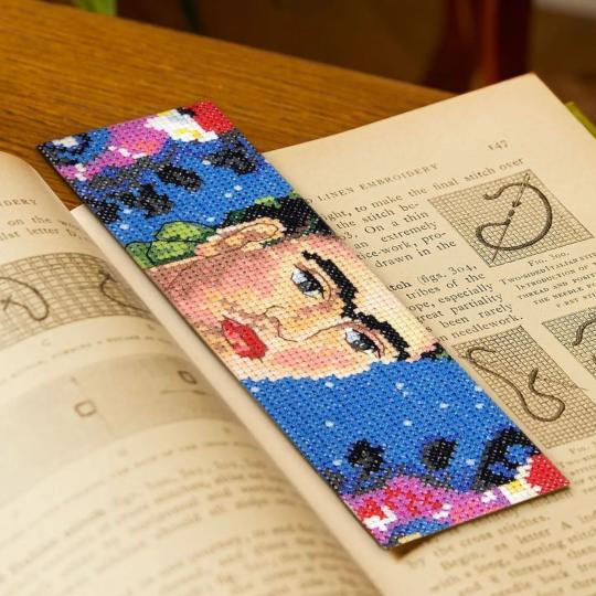 Kit marque-pages - Le Cadre de Frida Kahlo  - DMC