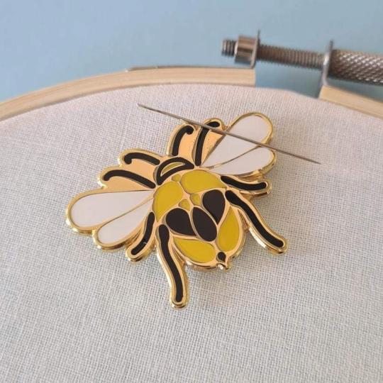 Porte-aiguilles aimanté - Abeille