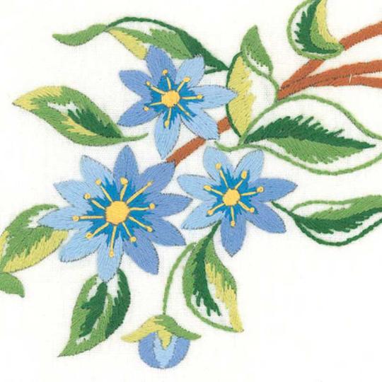 Napperon à broder Fleurs Bleues 5 formats - Luc Créations