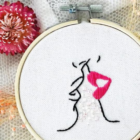 Kit Broderie Décorative Monsieur Chat - Diamètre 10 Cm, Neuf, Prêt à Créer (French Kits)