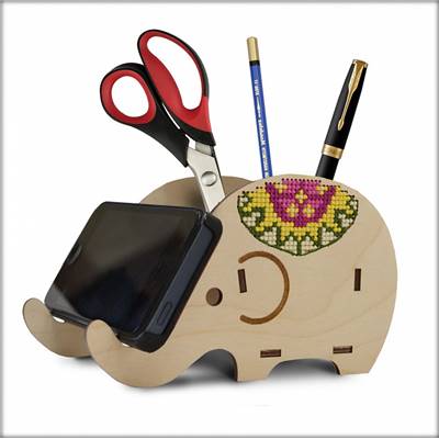 Elephant Stand - Kit broderie sur Bois- Oven