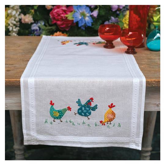 Poules Colorées - Chemin de table à broder - Vervaco