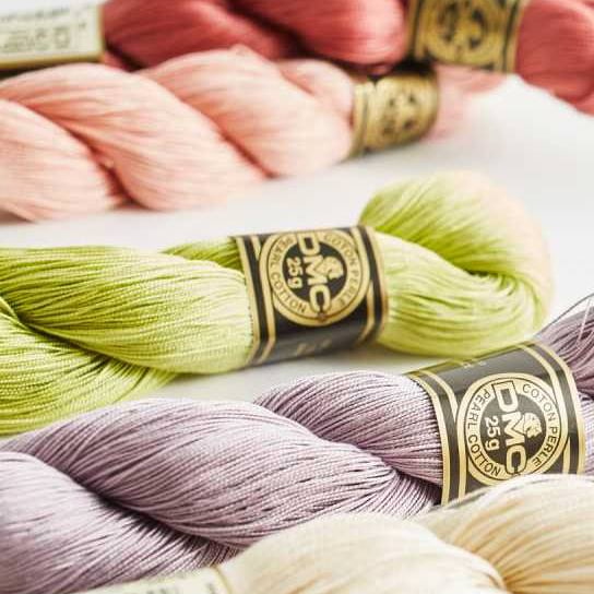 Fils DMC Coton Perl� n�8 pour broderie et crochet