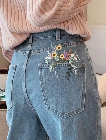 Broder sur un jean - Ide